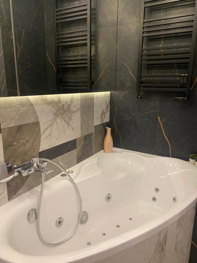 Apartment Family & Business Sauna Apartments: Woodland Retreat With Private Wellness Kielce
