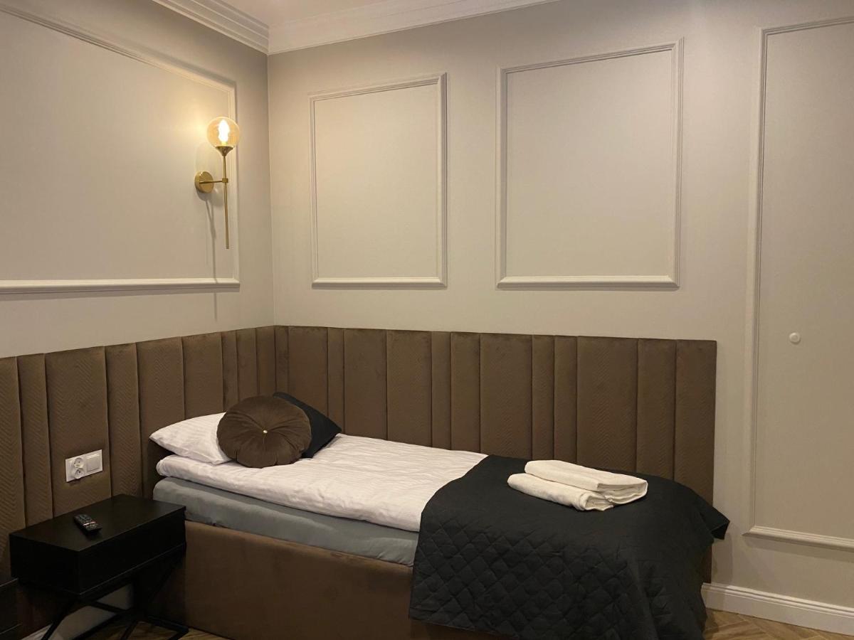 Apartment Family & Business Sauna Apartments: Woodland Retreat With Private Wellness *