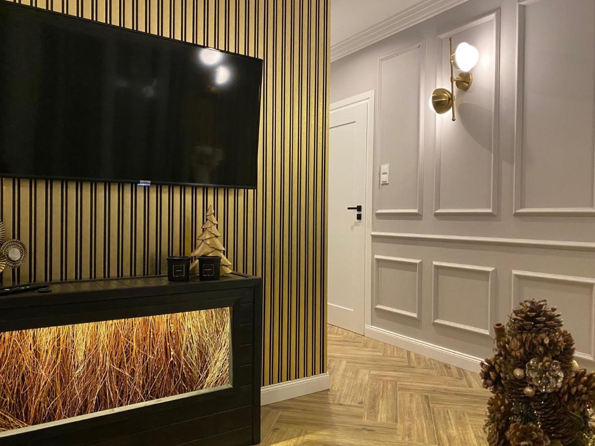 Family & Business Sauna Apartments: Woodland Retreat With Private Wellness Apartment Kielce