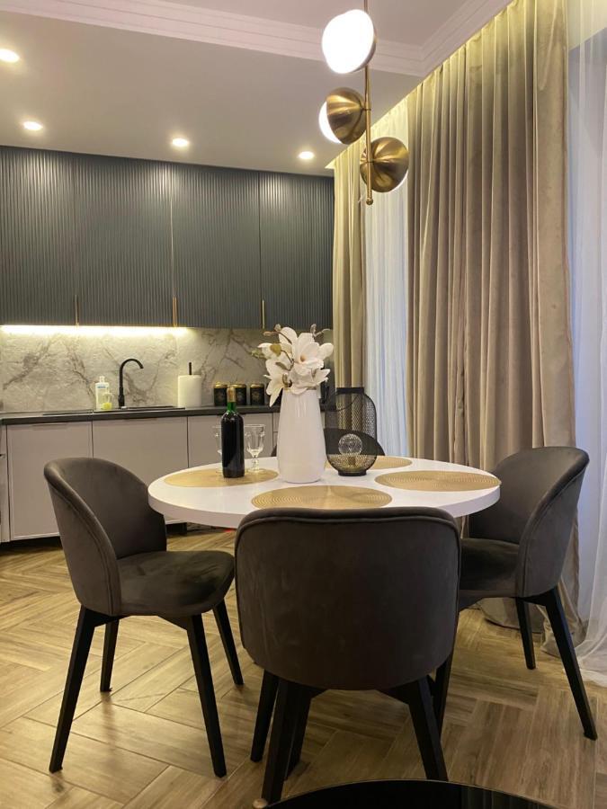 Apartment Family & Business Sauna Apartments: Woodland Retreat With Private Wellness